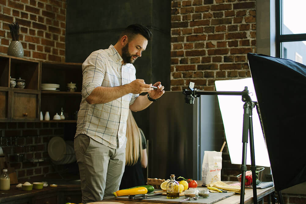 5 Ways to Find the Right Freelance Food Videographer