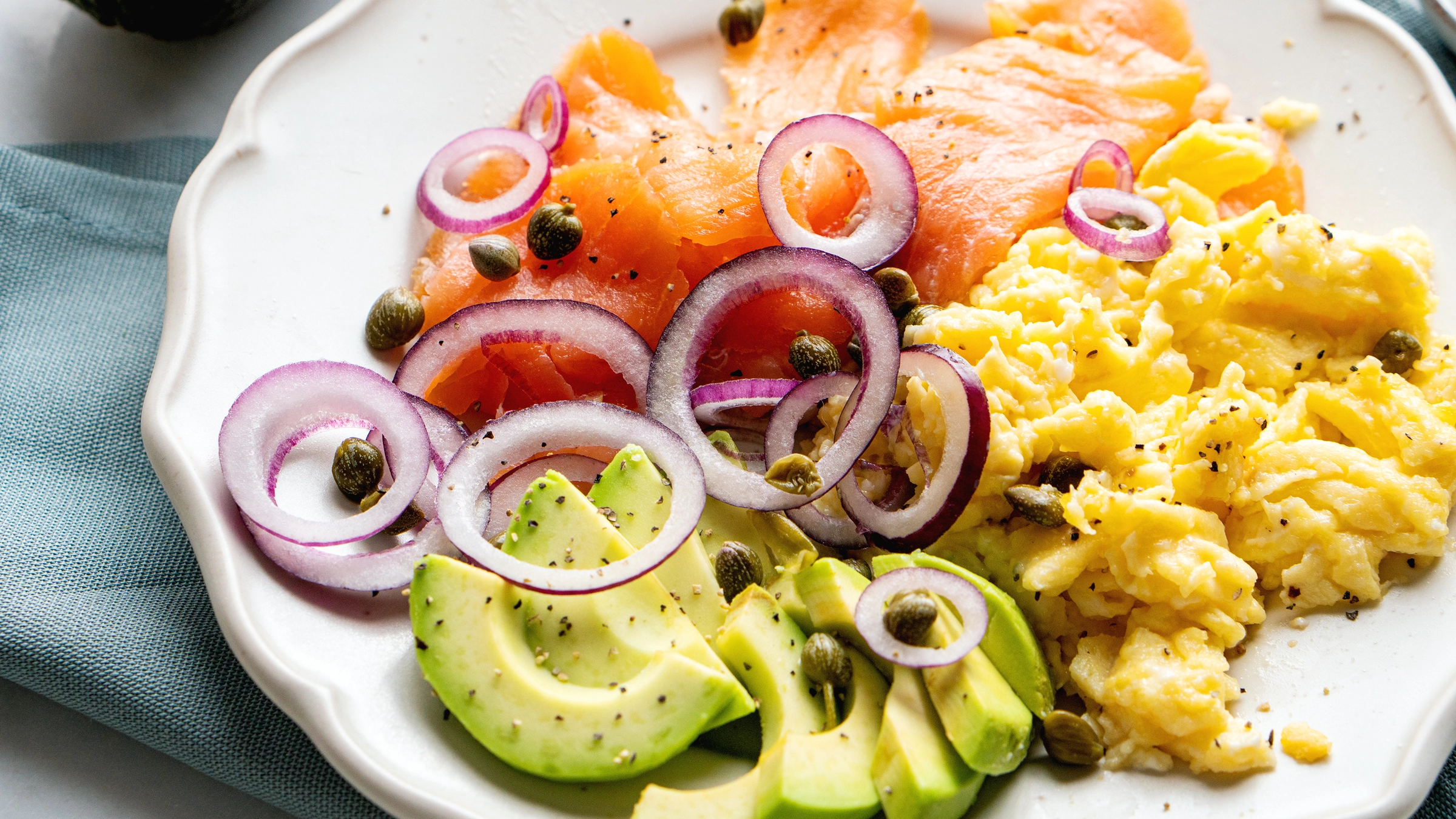 Keto Smoked Salmon Brunch Bowl freelance food photographer