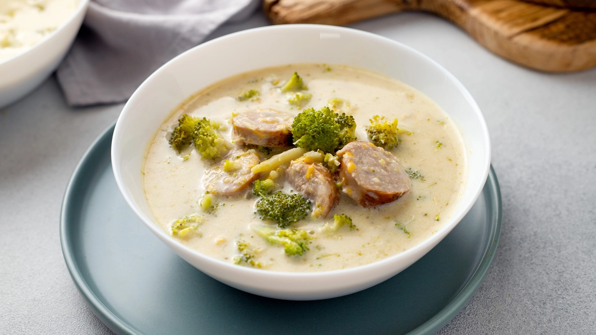 A rich, creamy broccoli soup with a keto-friendly beer twist.